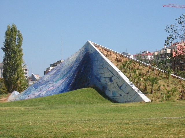 An Artistic Structure