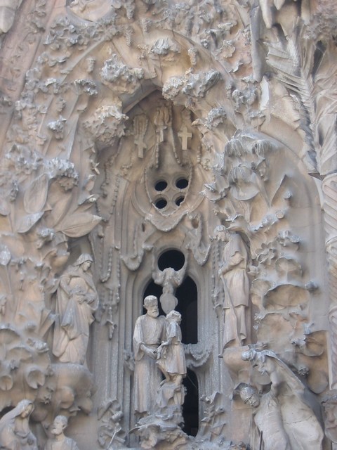 Spain: Details of the building