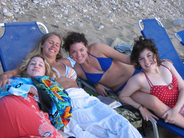 Greece: The Saracuse Drama Queens